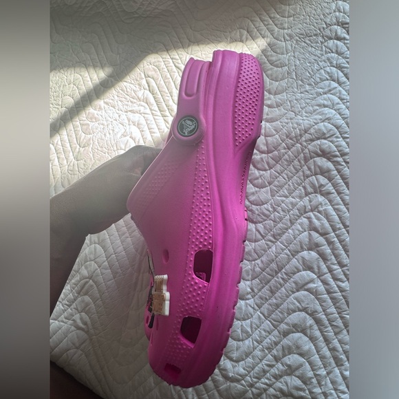Women’s pink crocs - Picture 5 of 7